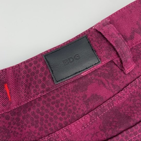 Urban Outfitters BDG Python High Rise Cheeky Short - Picture 4 of 10